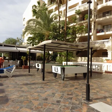Appartement 2 Bedroom In Castle Harbour C205 *